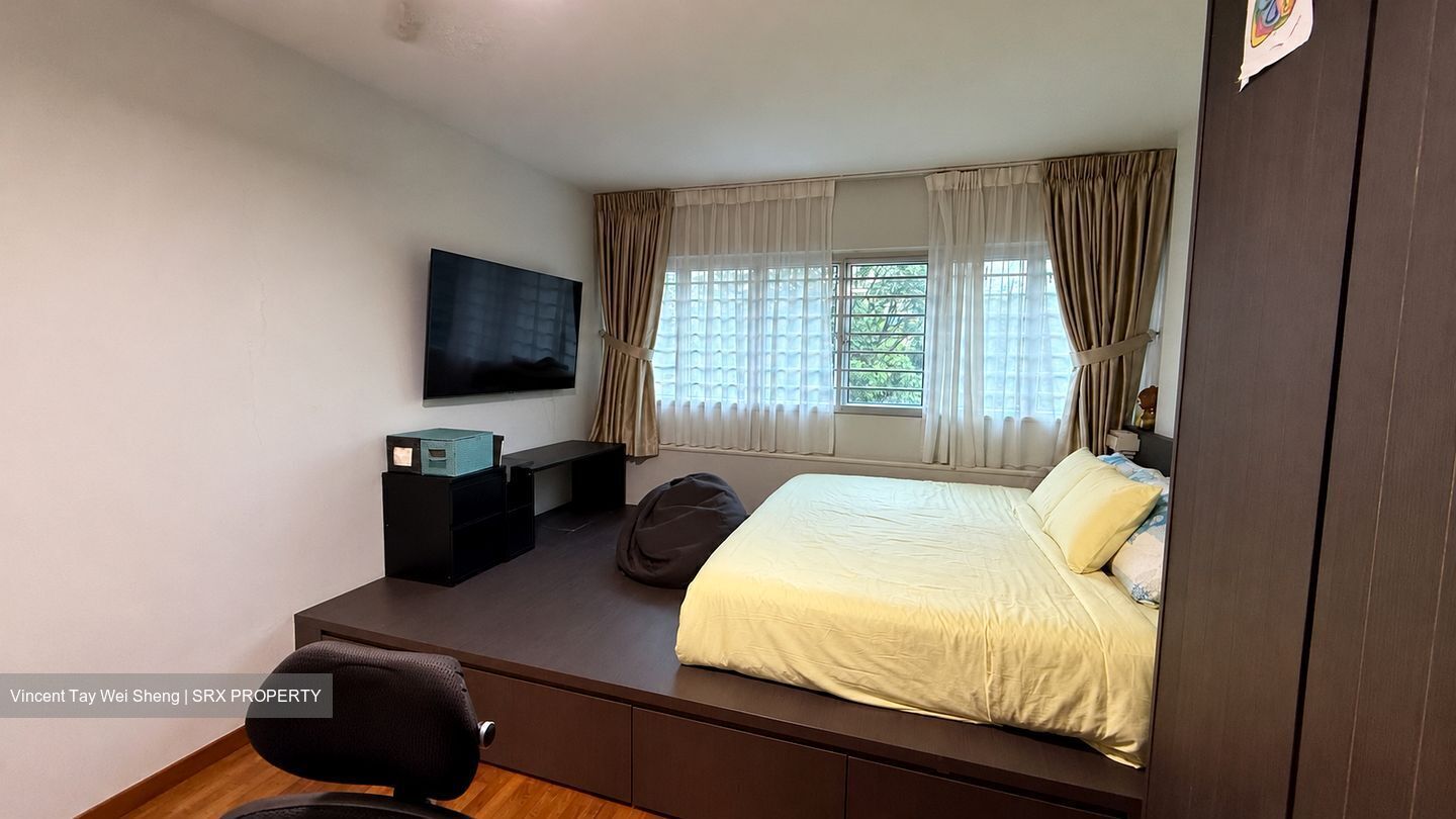 Blk 148 Tampines Avenue 5 (Tampines), HDB Executive #638881921